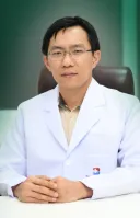 นายแพทย์ ชูศักดิ์ วังรัตนโสภณ